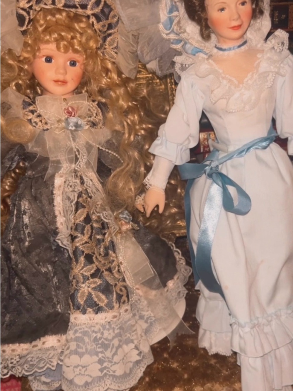 Set of two rare Vintage fine Porcelain Dolls Victorian Mother and daughter